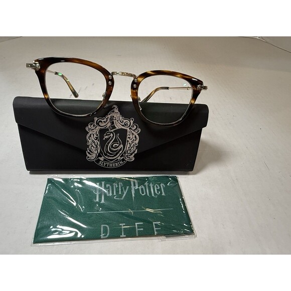 Harry Potter Diff Gryffindor Prescription Glasses W/Themed Case & Cleaning Cloth - Picture 2 of 14